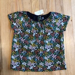 GAP girls flower shirt, 2 buttons on back, size 5T, NWT
